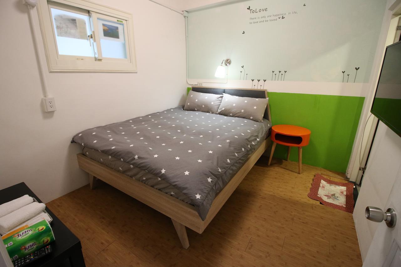 Corner Inn九份住宿i 小角落民宿i 機車租借i日夜間導覽 Екстериор снимка